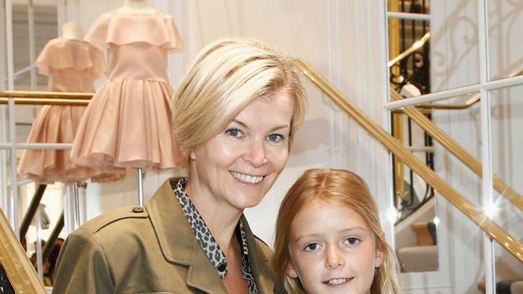 Estelle-Colin-Age-et-Taille